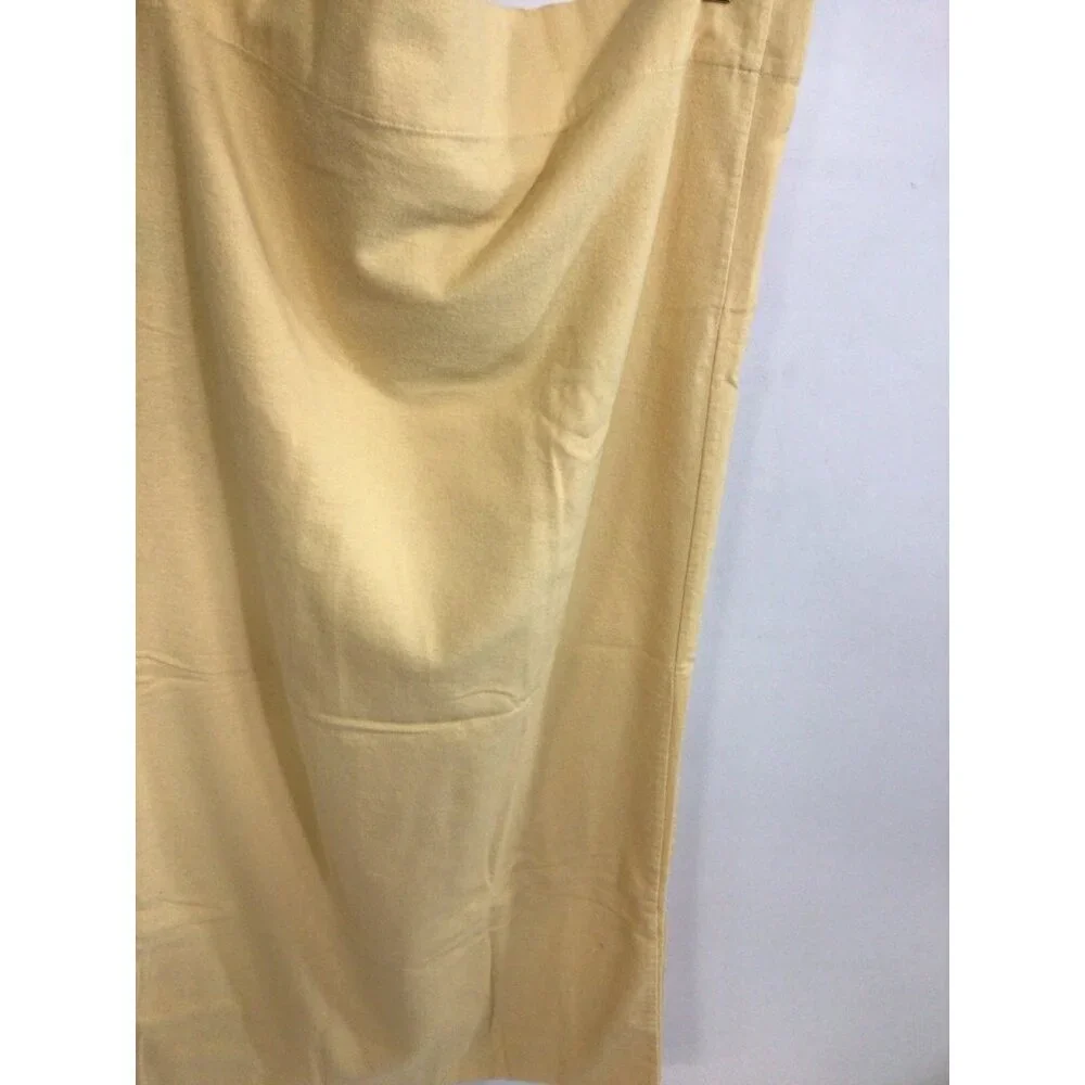 L.L. Bean dimensions 20